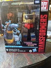 Hasbro Transformers Studio Series 86 Grimlock & Autobot Wheelie w Gun 8