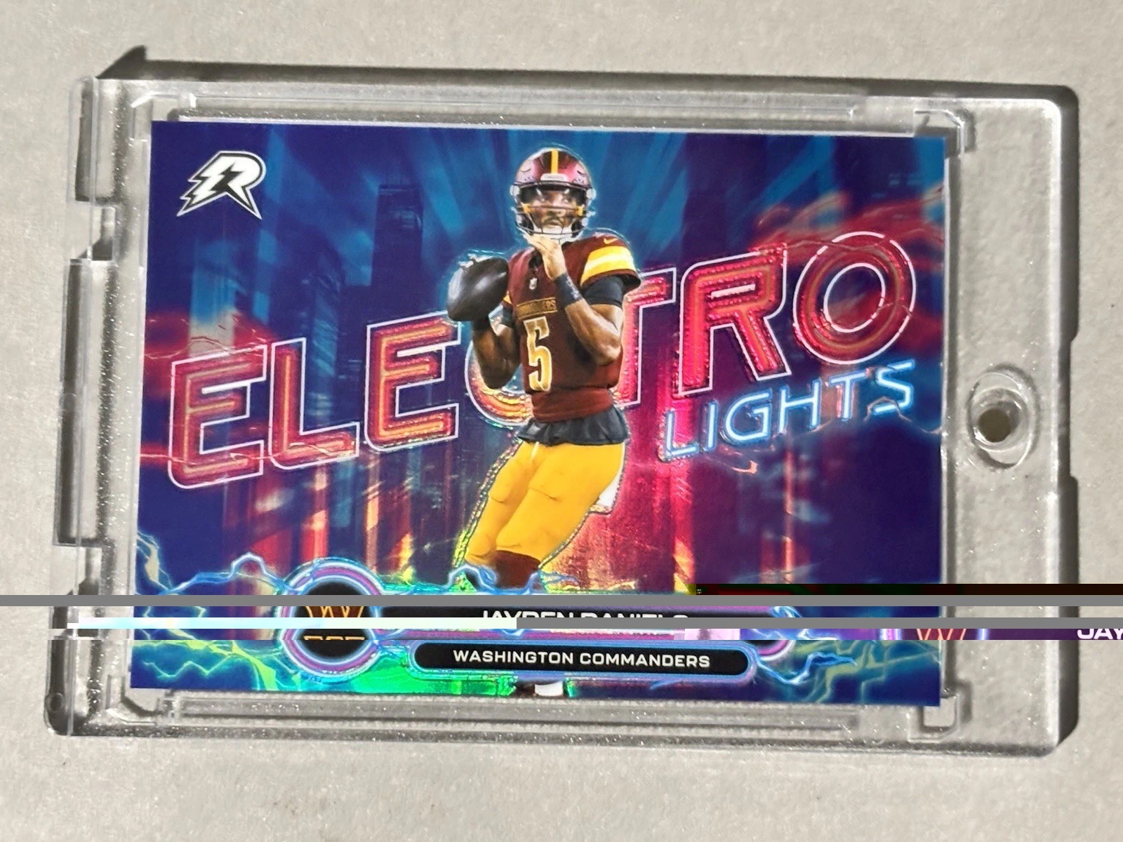2025 Topps Resurgence - Electro-Lights - Jayden Daniels #EL-9