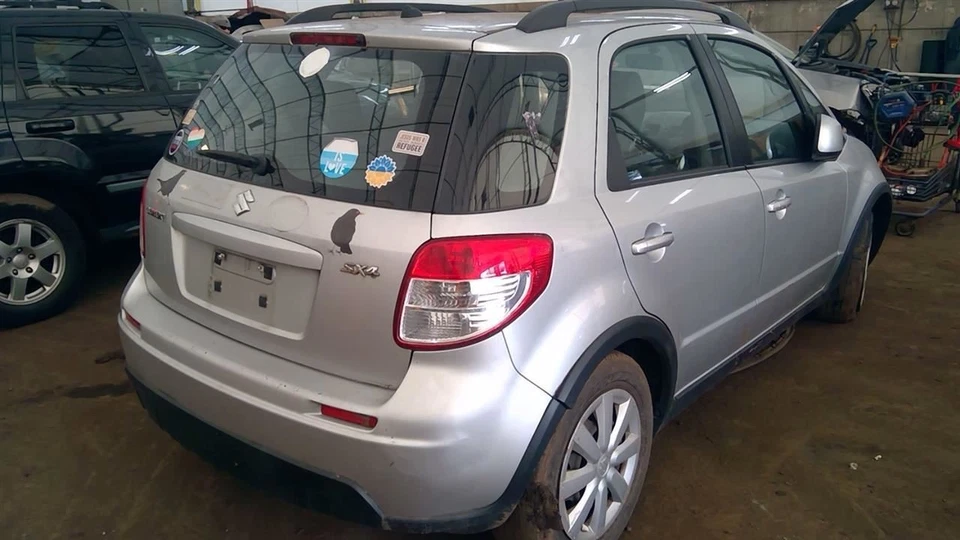 (LOCAL PICKUP ONLY) Driver Left Quarter Glass Hatchback Fits 07-13 SX4 6812323 Foto 2 de 4