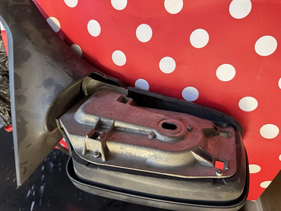 🔥1998-2004 Carcasa de espejo retrovisor delantero derecho Volvo C70 0117375 OEM DK905361 Foto 3 de 4