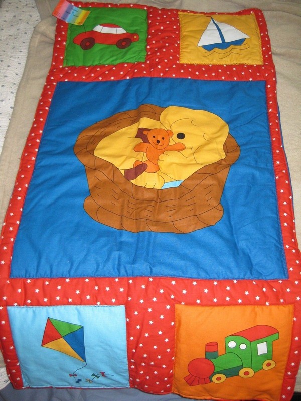 NWT Adorable Sauder Handmade Teddy Bear Baby Comforter Wall Hanging - Must see!