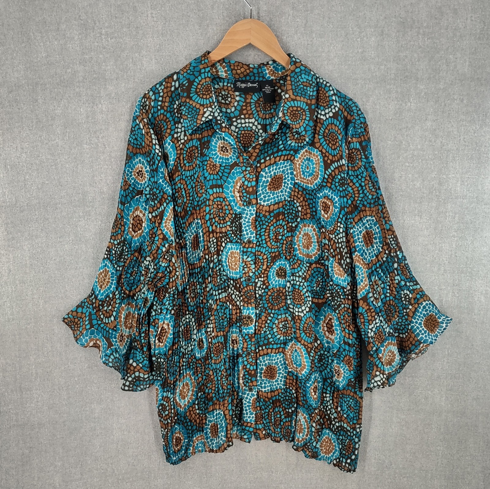 Maggie Barnes Top Womens Plus 1X Blue Ruffled Bell Sleeve Accordion Pleat Button