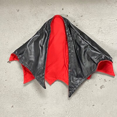 SU-MF-BTWM: 1/12 Black Red Wired Cape for McFarlane Multiverse