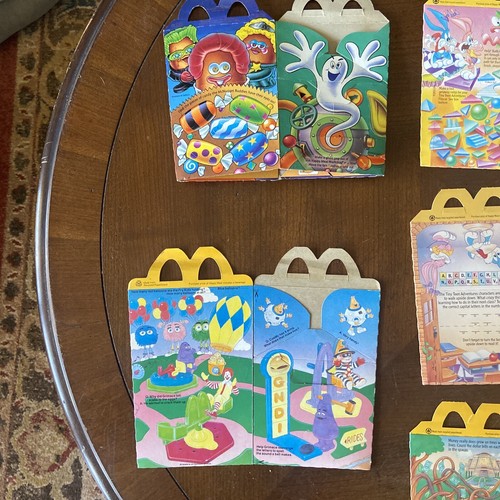 Scatole Happy Meal vintage anni '90 McDonalds lotto di 7 varie Tailspin, Tiny Toon - Foto 6 di 8