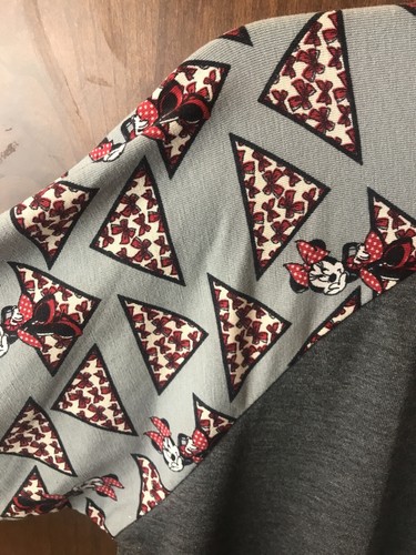 LULAROE Disney Minnie Mouse Randy~ Small BNWT - Picture 2 of 2