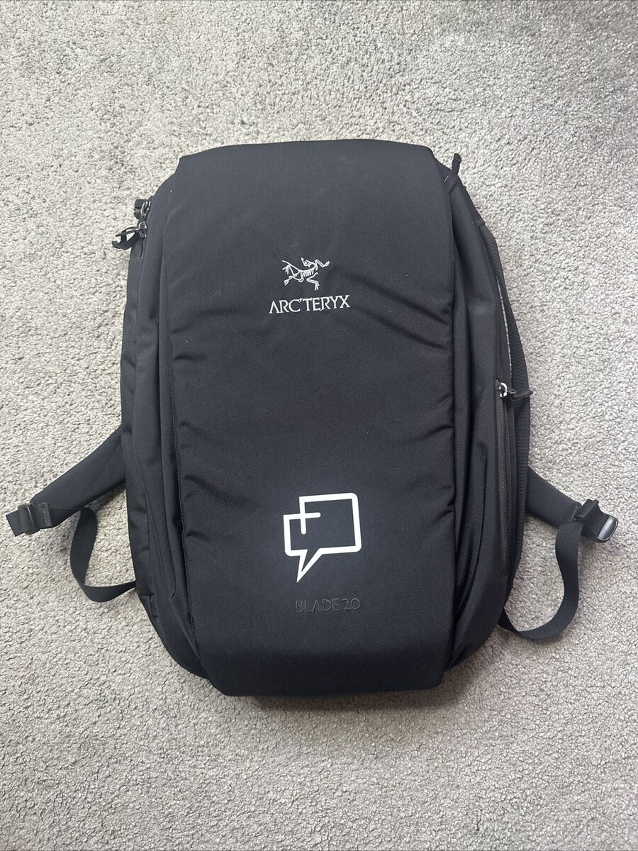 Arc'teryx Blade 20 BackPack Black Company Logo Bag | eBay Arc'teryx Blade 20 BackPack Black Company Logo Bag | eBay