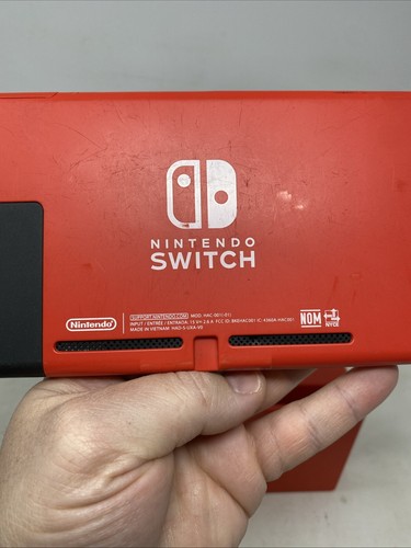 Nintendo Switch HAC-001(-01) Mario Red & Blue Edition - 32GB - Picture 18 of 22