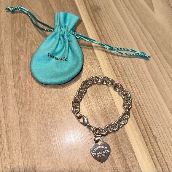 Tiffany & Co. Heart Tag Charm Bracelet in Silver 7 inches | eBay
