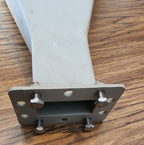 AVCOM TISH-40 Terrestrial Interference Survey Horn - Picture 3 of 9