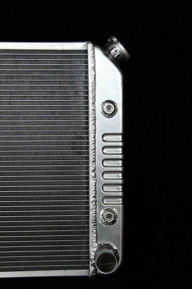 Radiador KKS571 3 filas apto 68-87 Chevy Nova/El Camino/Camaro/Monte Carlo 21" núcleo Foto 3 de 4