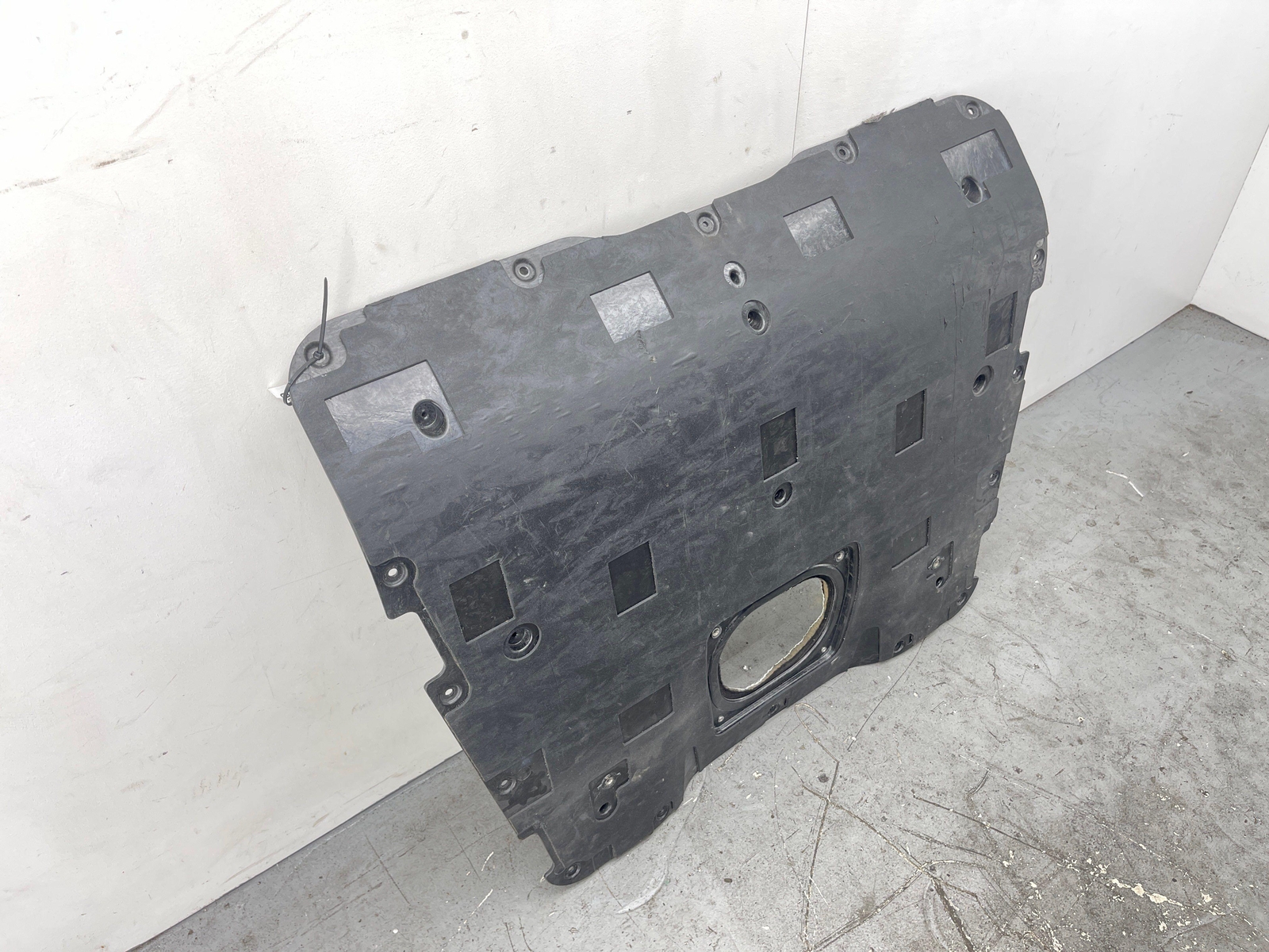 2020-2023 MCLAREN GT 4.0L ENGINE TRIM COVER PANEL BLACK ACCESS OEM 2021 2022
