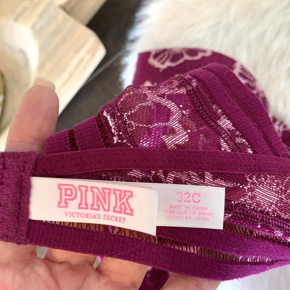 Victoria's Secret PINK Bra Size 32C Lace Pink Detailed Back #450