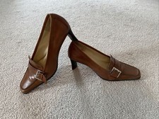 Nine West women's Dasho Cognac Leather size 8 Med Square Toe Pumps With Buckle