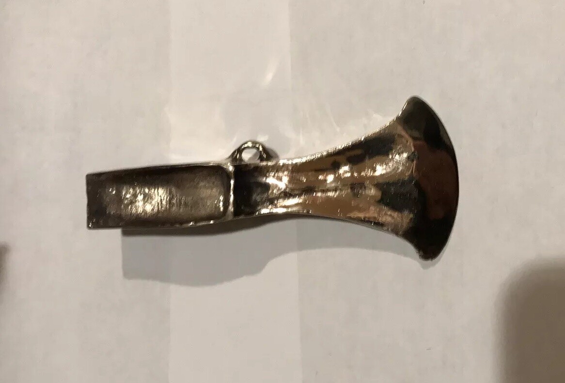 Picture 5 of 6