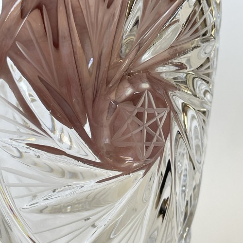 Vintage Bleikristall Germany Lead Crystal Flower Vase Star and Pinwheel Design - Picture 6 of 11