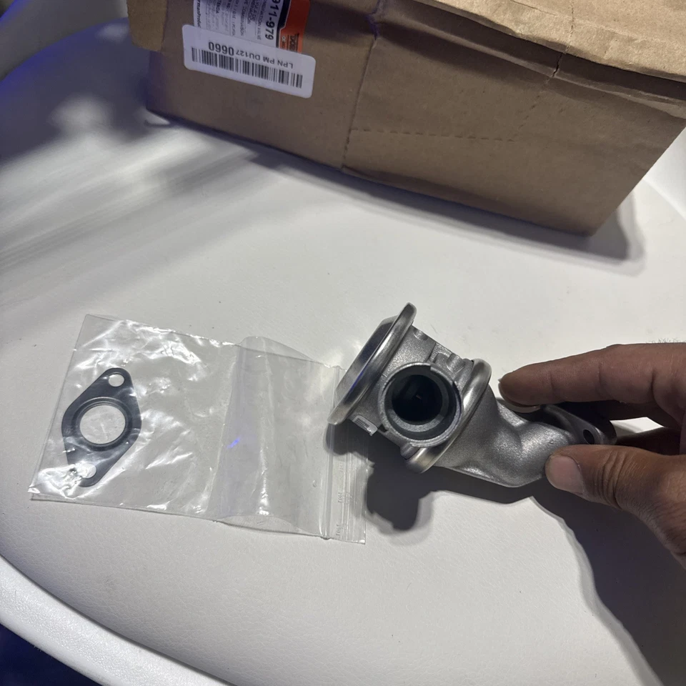 Dorman 911-979 Secundaria A.I.R. Válvula de combinación para modelos BMW seleccionados 03-06 Foto 3 de 4