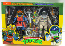 Neca TMNT SAMURAI ADVENTURE MICHELANGELO & SPACE ADVENTURE DONATELLO- new