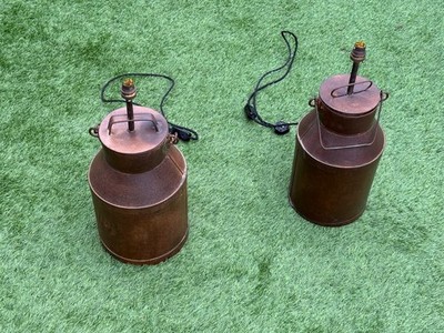 Paar antike Milchkanne Tischlampen - umgebaute Milchbehälter aus Metall - 5A