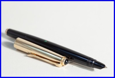 1960S PELIKAN P1 Piston Fountain Pen In Diamond Black & Gold With F 14K Gold Nib