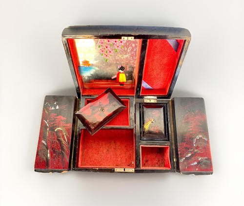 Vtg Japanese Hand Painted Abalone/MOP Inlay Music Jewelry Box, Swan Brand 14"x6" - Picture 7 of 16