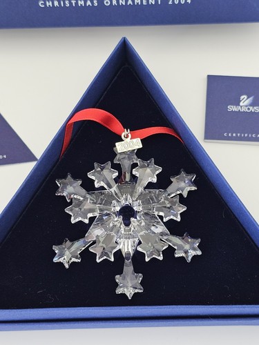 Swarovski Annual Edition Christmas Ornament 2004 with Original box, sleeve & COA - Picture 2 of 8