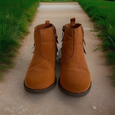 OshKosh B'gosh Toddler Brown Ankle Boots Size 7M Side Zip Fringe