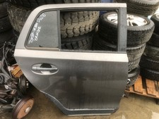 Porte arrière et accessoires Toyota URBAN CRUISER