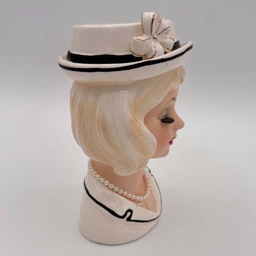 Vintage Enesco Lady Head Vase 5 3/4” White Dress Pearl Necklace Faux Eyelashes - Picture 2 of 8