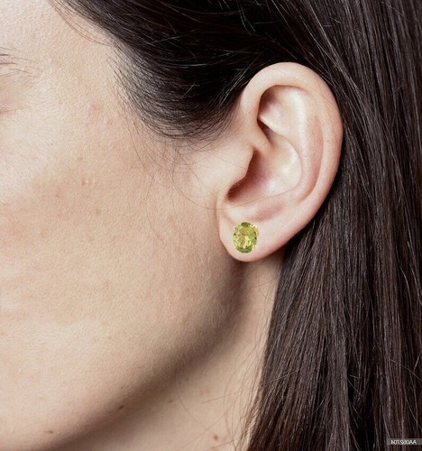 Natural Green Peridot Gemstone Solitaire Studs Earrings Solid 14k Yellow Gold o3 - Picture 4 of 4