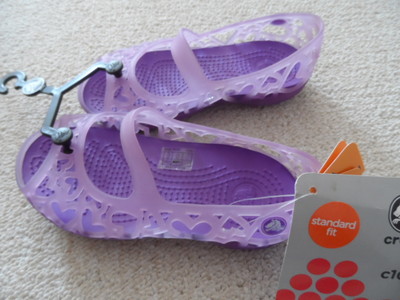 CROCS adrina hearts flat c  iris/neon purple  c9   Kinderschuhe neu