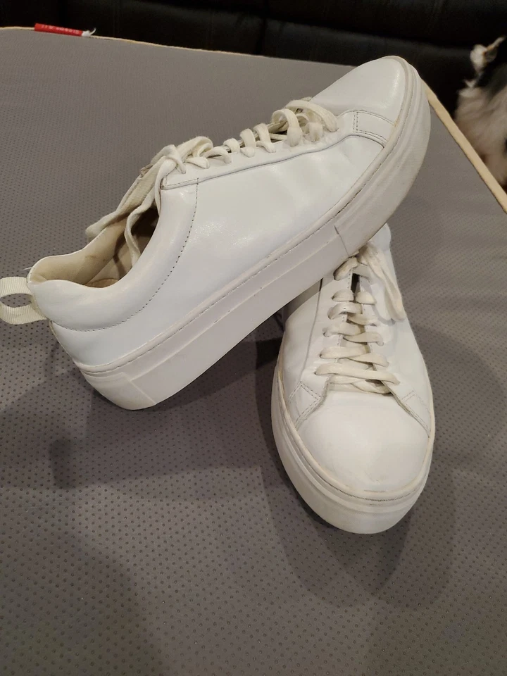 Zapatillas Vagabond Para Mujer Zoe Blancas Moda EE. UU. Talla 8.5 Zapatos Usados en Excelente Condición Foto 3 de 4