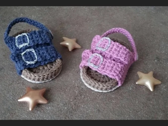 Sandali Birkenstock all'uncinetto neonato, Scarpine uncinetto, regalo nascita - Immagine 2 di 4