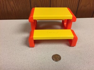 little tyke picnic table