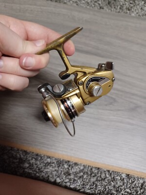 Vintage Daiwa Gold GS-1 Spinning Reel | eBay