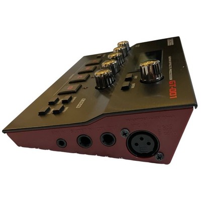 BOSS －GT－001 gt001 Boss GT-001 Table Top Guitar Effects Processor | Sweetwater