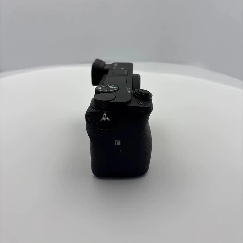 Solo cuerpo de cámara digital Sony Alpha a6400 ILCE-6400 sin espejo 24,2 MP 4K Foto 3 de 4