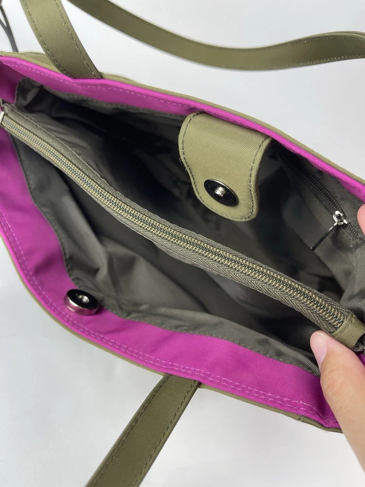 Bolso de hombro Esprit de nailon verde oliva con cremallera pequeño bolsillo lateral Y2K Foto 2 de 4