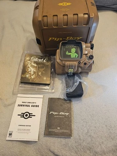 Fallout 4 (Pip-Boy Edition) (Xbox One, 2015)
