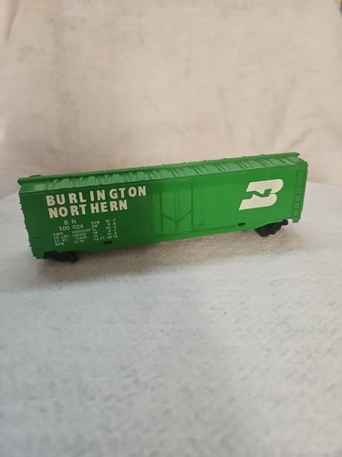 Coche de carga Tyco escala HO Burlington Northern BN 100024