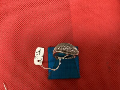 Troc Echange Très jolie bague ancienne en argent et pierres sur France