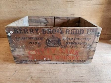 Cutty Sark Scotch Whiskey Shipping Crate Wood Box Berry & Rudd Vtg Advertising