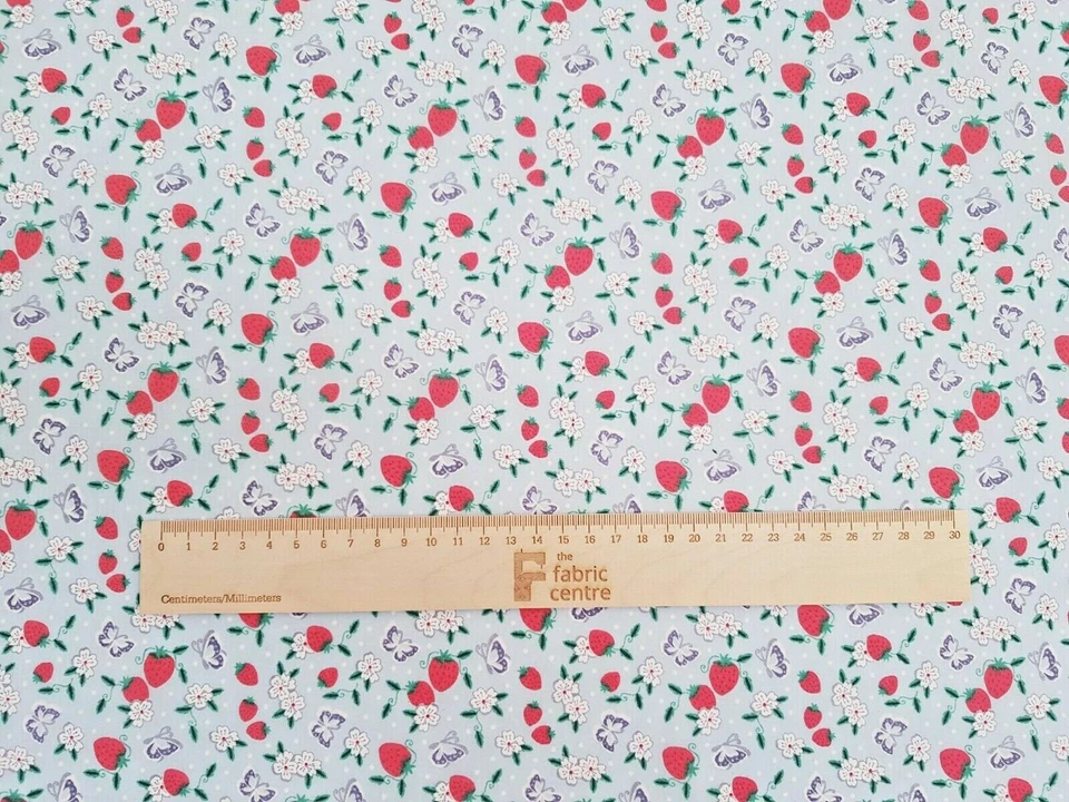 Erdbeere Erdbeeren Auf Blass Blau Poly Baumwolle Stoff - Feder Ausverkauf - Bild 2 von 2