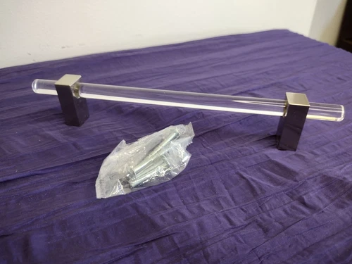 Jeffrey Alexander Acrylic Cabinet Handle - Satin Nickel (160 mm) - Picture 2 of 4