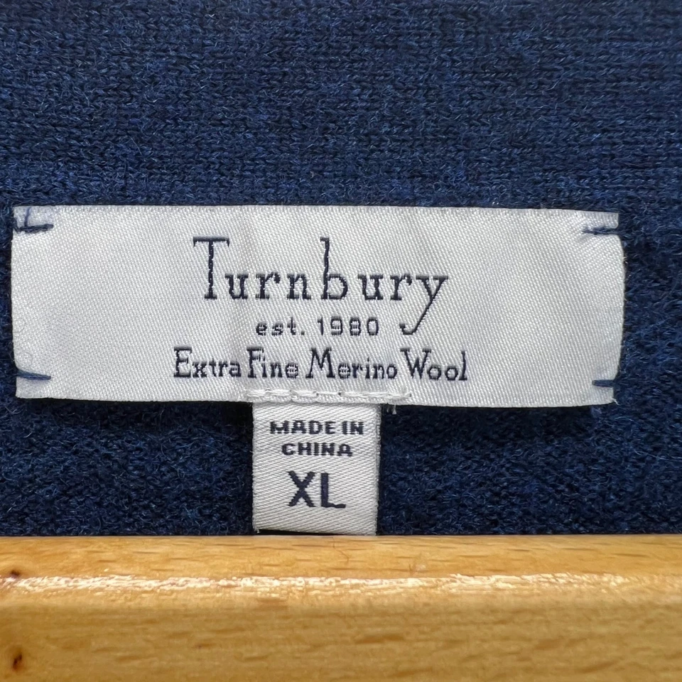 Chaleco Cárdigan Turnbury Para Hombres Cuello en V Azul Marino Lana Merino Extra Fina Talla XL Foto 2 de 4