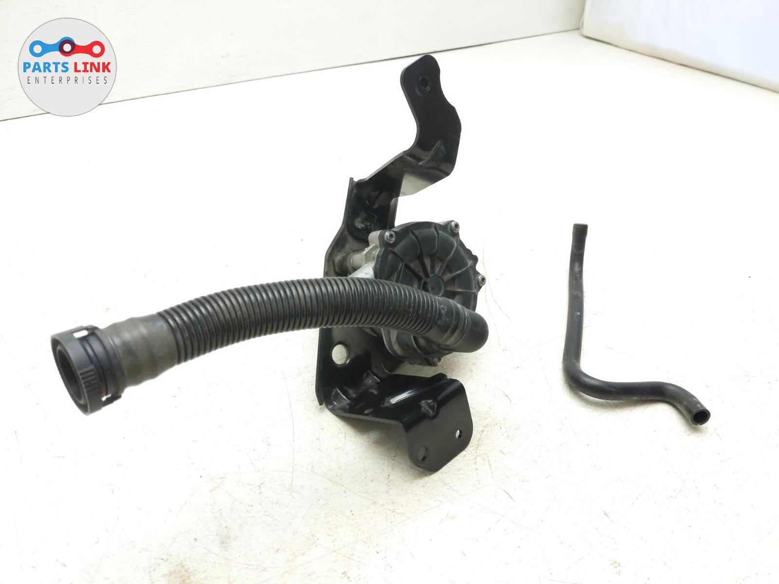 2016-20 BENTLEY BENTAYGA LEFT ENGINE AUX SECONDARY AIR SMOG PUMP COMPRESSOR ASSY