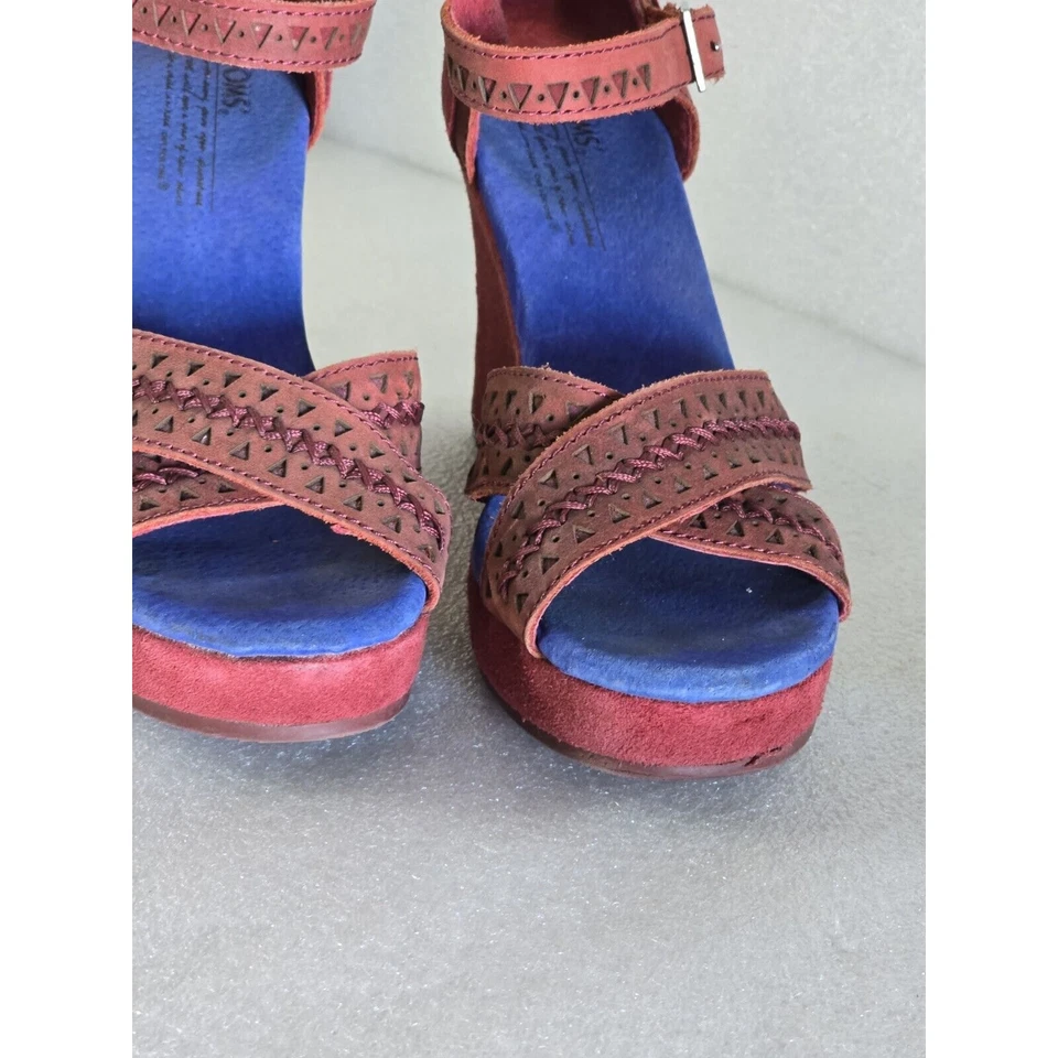 Toms Strappy Wedge Platform Sandals Size 7.5 Leather Espadrille Wedge Red/Blue - Image 3 of 4