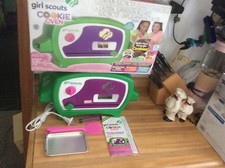 Girl Scouts Oven Accessories