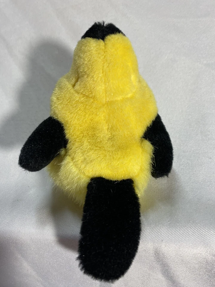 K & M Stuffed Plush Yellow Gold Finch Rare 5 Inch Real Sounds Easter Spring - Image 3 of 4