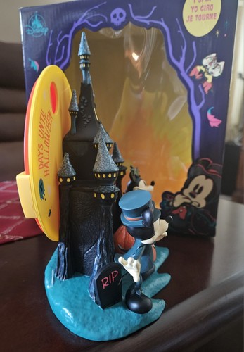 Disney Parks 2023 Mickey Minnie 31 days Halloween Countdown Spin Calendar New - Picture 3 of 7