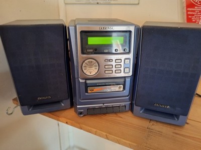Compact Disc Stereo System  AIWA LCX-157EZ - Radio + CD + Kassette
